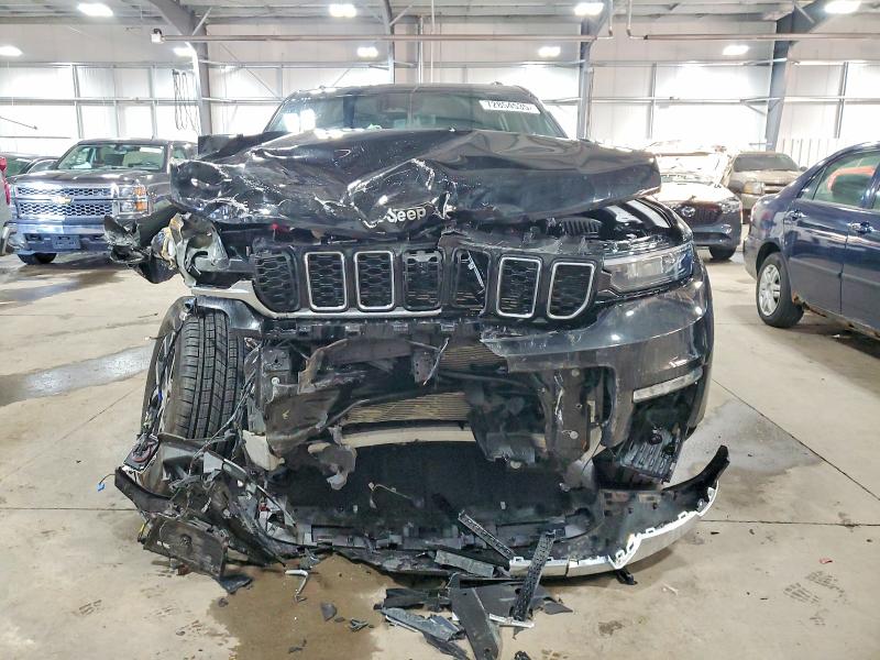 Photo 5 from auction – 2025 JEEP GRAND CHEROKEE with VIN 1C4RJKBG2S8709785