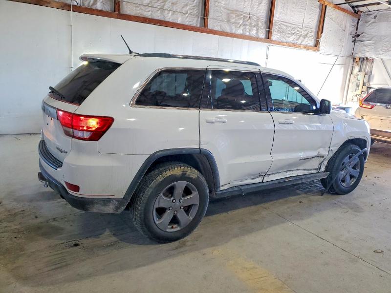 Photo 3 from auction – 2013 JEEP GRAND CHER with VIN 1C4RJFAGXDC620376