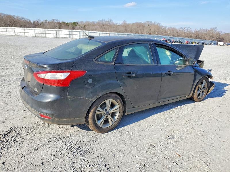 Photo 3 from auction – 2014 FORD FOCUS SE with VIN 1FADP3F28EL425968