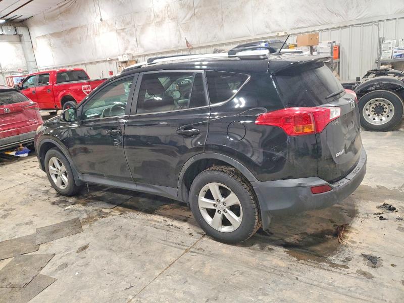 Photo 2 from auction – 2013 TOYOTA RAV4 XLE with VIN 2T3RFREV5DW018588