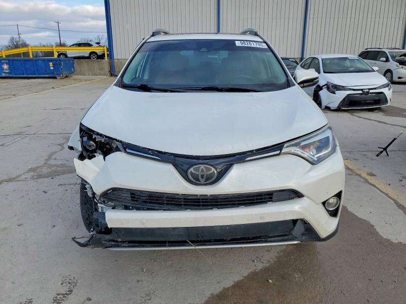 Photo 5 from auction – 2017 TOYOTA RAV4 LIMIT with VIN 2T3DFREV0HW561394