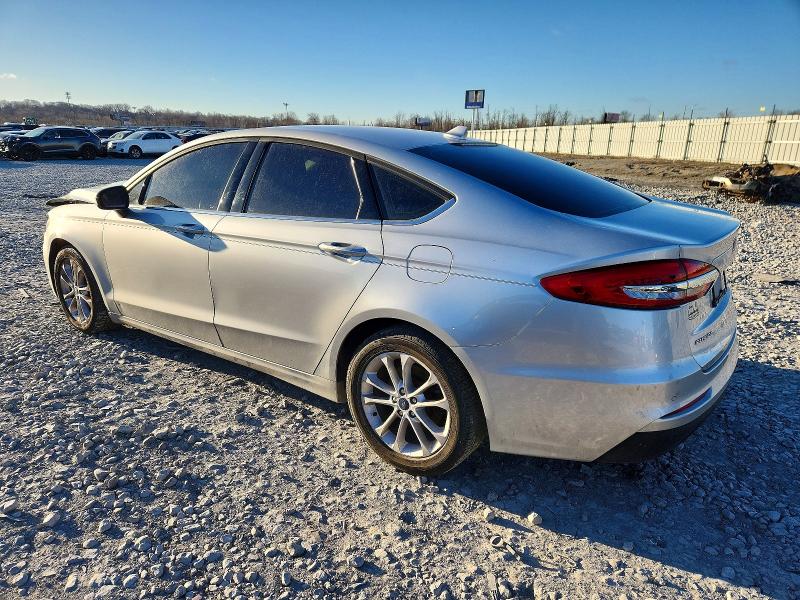 Photo 2 from auction – 2019 FORD FUSION SE with VIN 3FA6P0HD8KR231184