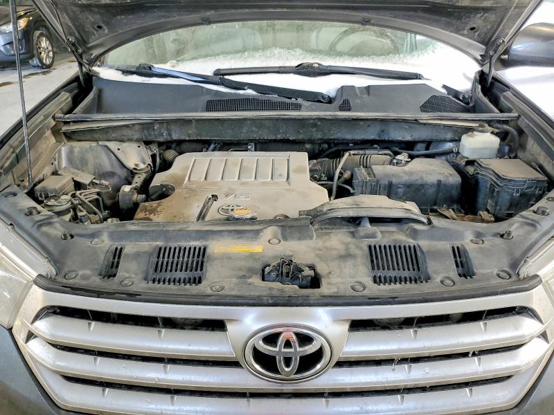 Zdjęcie 12 z aukcji – 2013 TOYOTA HIGHLANDER z VIN 5TDBK3EH1DS247212