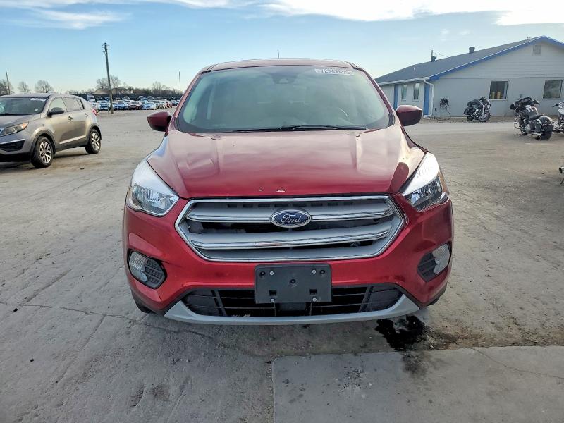 Photo 5 from auction – 2019 FORD ESCAPE SE with VIN 1FMCU0GD0KUA89392