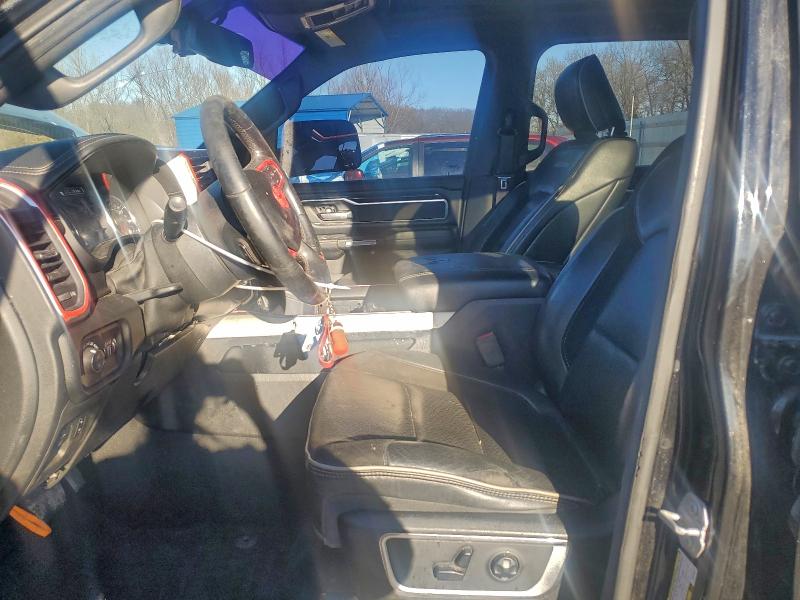 Photo 7 from auction – 2019 RAM 1500 with VIN 1C6SRFJT0KN575657