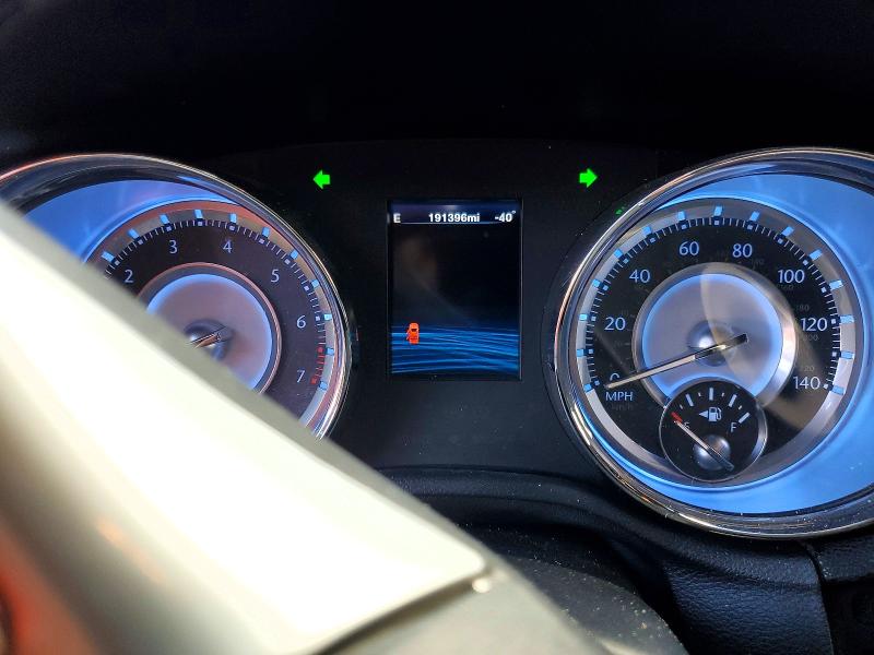 Photo 9 from auction – 2012 CHRYSLER 300 LIMITE with VIN 2C3CCACG0CH253262
