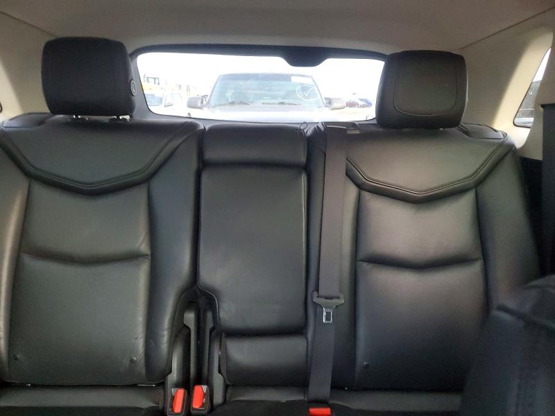 Photo 10 from auction – 2017 CADILLAC XT5 with VIN 1GYKNBRS0HZ323931