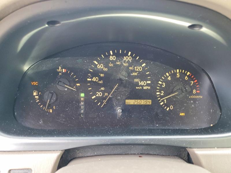Foto 9 de la subasta – 2002 LEXUS RX 300 con VIN JTJHF10U520247153
