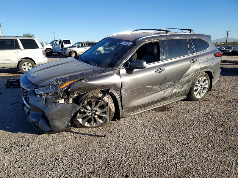 TOYOTA HIGHLANDER 2020 with VIN 5TDYZRAH8LS024548 - Photo from auction