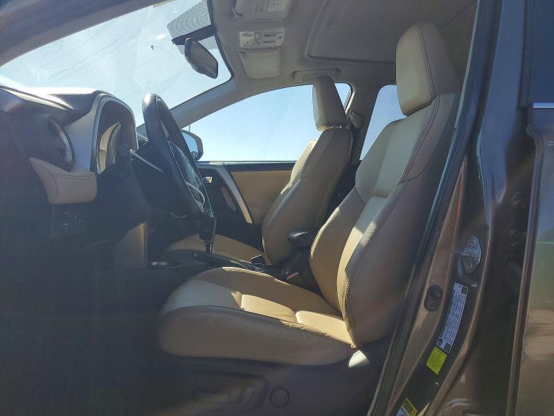 Photo 7 from auction – 2015 TOYOTA RAV4 with VIN 2T3YFREV9FW171201