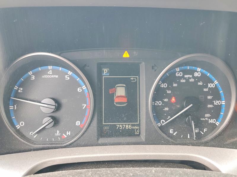 Photo 9 from auction – 2018 TOYOTA RAV4 LE with VIN 2T3BFREV6JW736339
