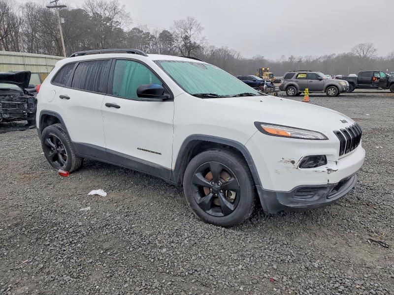 صورة رقم 4 من المزاد - 2016 JEEP CHEROKEE S مع VIN 1C4PJMAB4GW358230