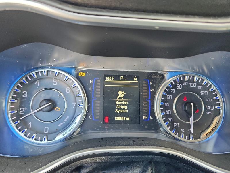 Photo 9 from auction – 2016 CHRYSLER 200 LIMITE with VIN 1C3CCCAB8GN172221