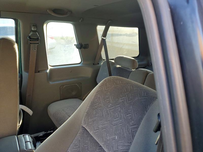 Photo 11 from auction – 1999 FORD EXPLORER with VIN 1FMYU22E4XUB66273