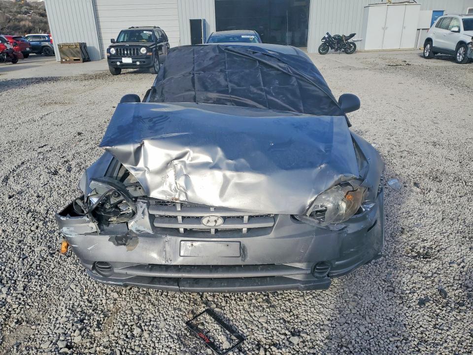 Photo 5 from auction – 2004 HYUNDAI ACCENT L with VIN KMHCF35C14U307980