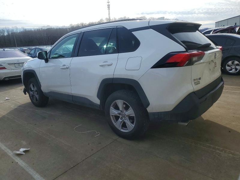 Photo 2 from auction – 2021 TOYOTA RAV4 with VIN 2T3W1RFV9MW151029