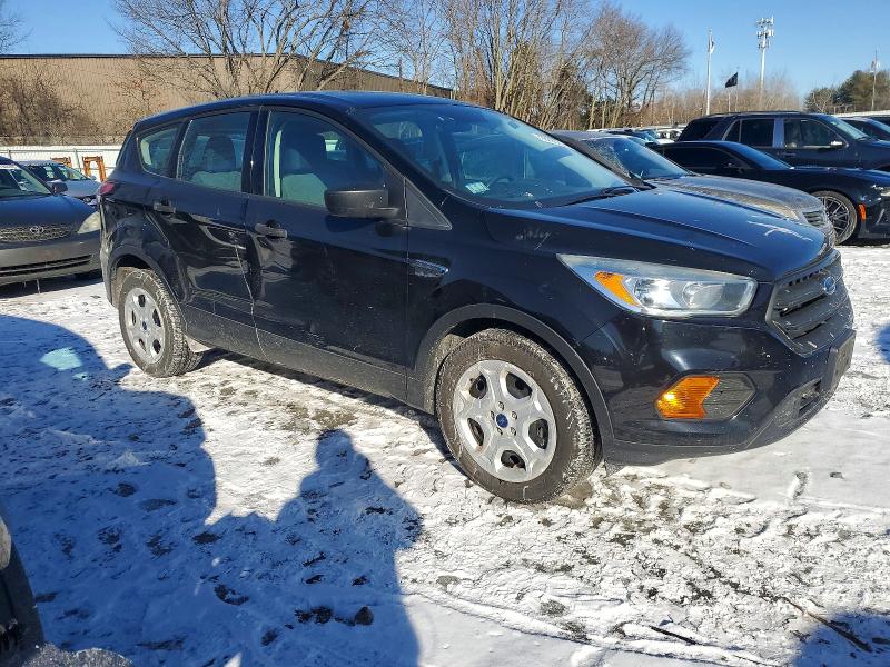 Photo 4 from auction – 2017 FORD ESCAPE S with VIN 1FMCU0F7XHUC57415