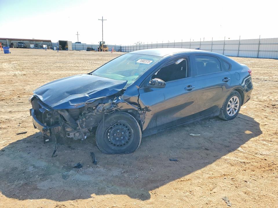 KIA FORTE 2022 with VIN 3KPF24AD3NE474732 - Photo from auction
