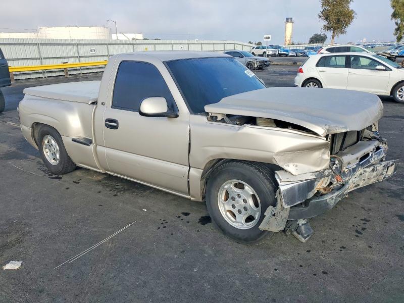 Photo 4 from auction – 2004 CHEVROLET SILVERADO with VIN 1GCEC14V74Z288805