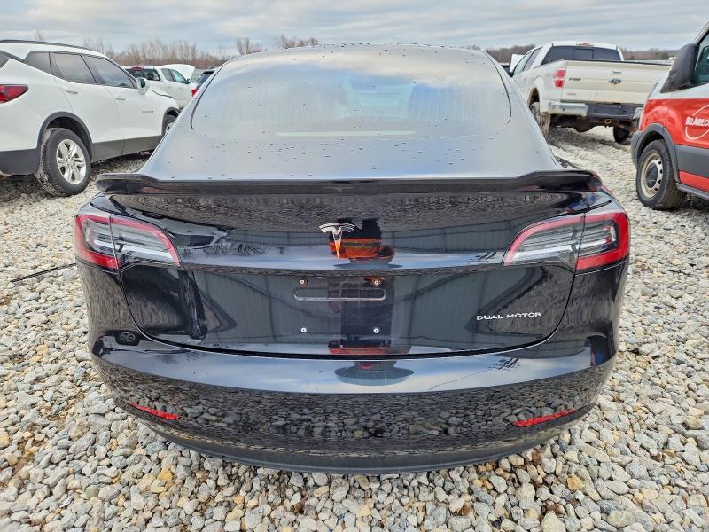 Photo 6 from auction – 2018 TESLA MODEL 3 with VIN 5YJ3E1EB2JF107312