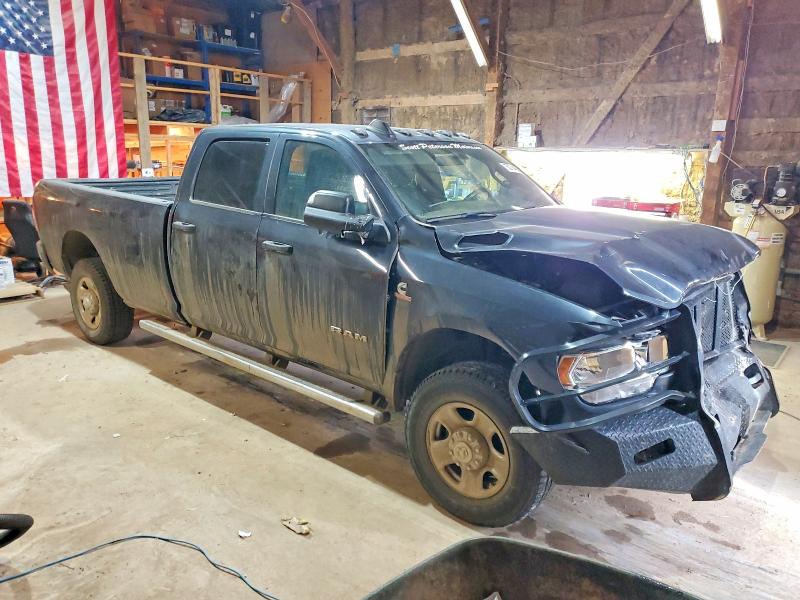 Photo 4 from auction – 2021 RAM 2500 with VIN 3C6UR5HL7MG705096