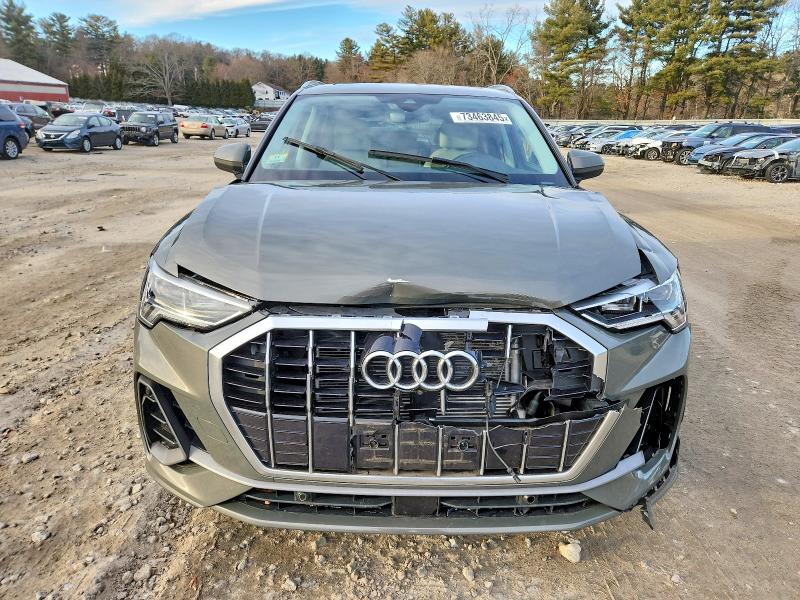Photo 5 from auction – 2022 AUDI Q3 with VIN WA1EECF38N1112731