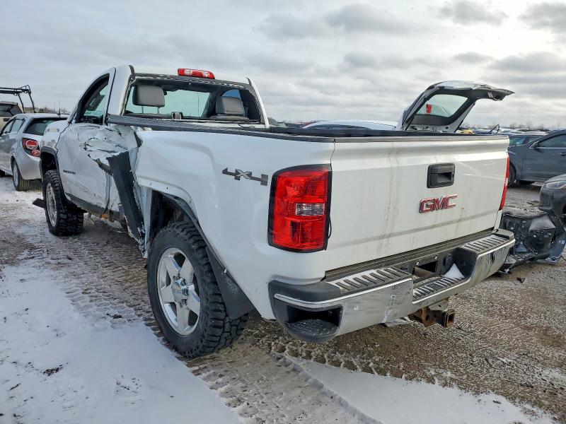 Photo 2 from auction – 2015 GMC SIERRA K35 with VIN 1GT321C88FZ522930