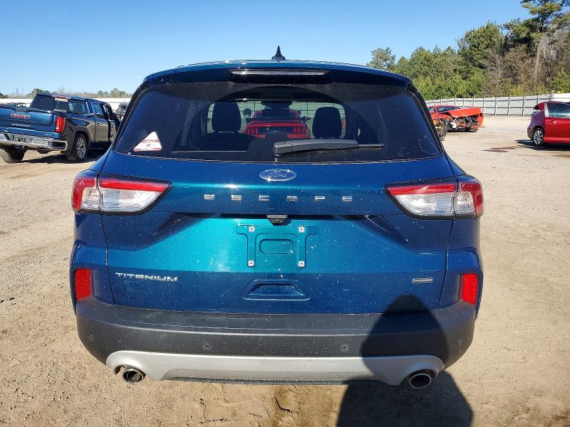 Photo 6 from auction – 2020 FORD ESCAPE with VIN 1FMCU0DZ7LUA46329