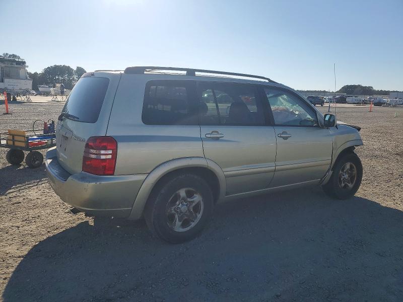 Photo 3 from auction – 2003 TOYOTA HIGHLANDER with VIN JTEGD21A930073549
