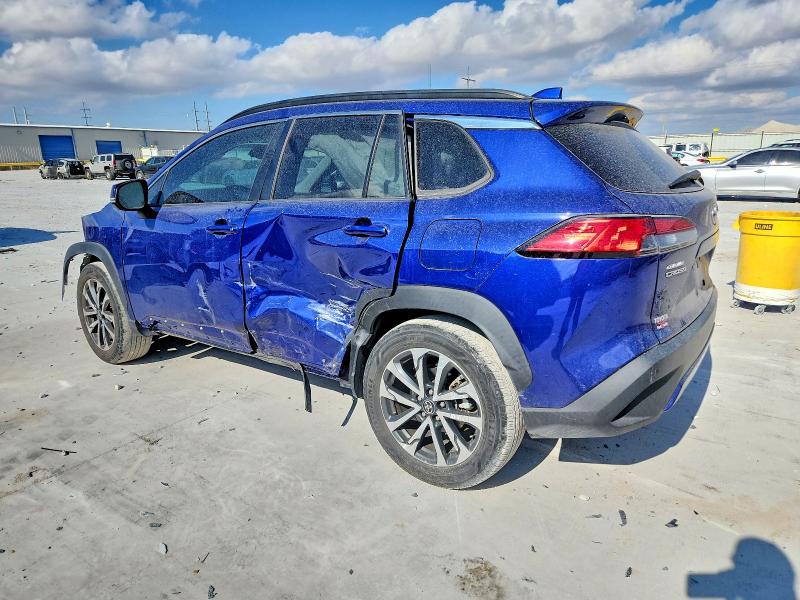 Photo 2 from auction – 2022 TOYOTA COROLLA CROSS with VIN 7MUDAAAG2NV011916