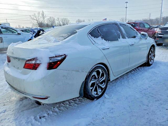 Photo 3 from auction – 2016 HONDA ACCORD with VIN 1HGCR2F98GA089682