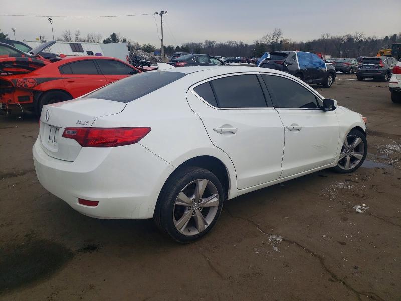 Photo 3 from auction – 2014 ACURA ILX 20 TEC with VIN 19VDE1F78EE009095