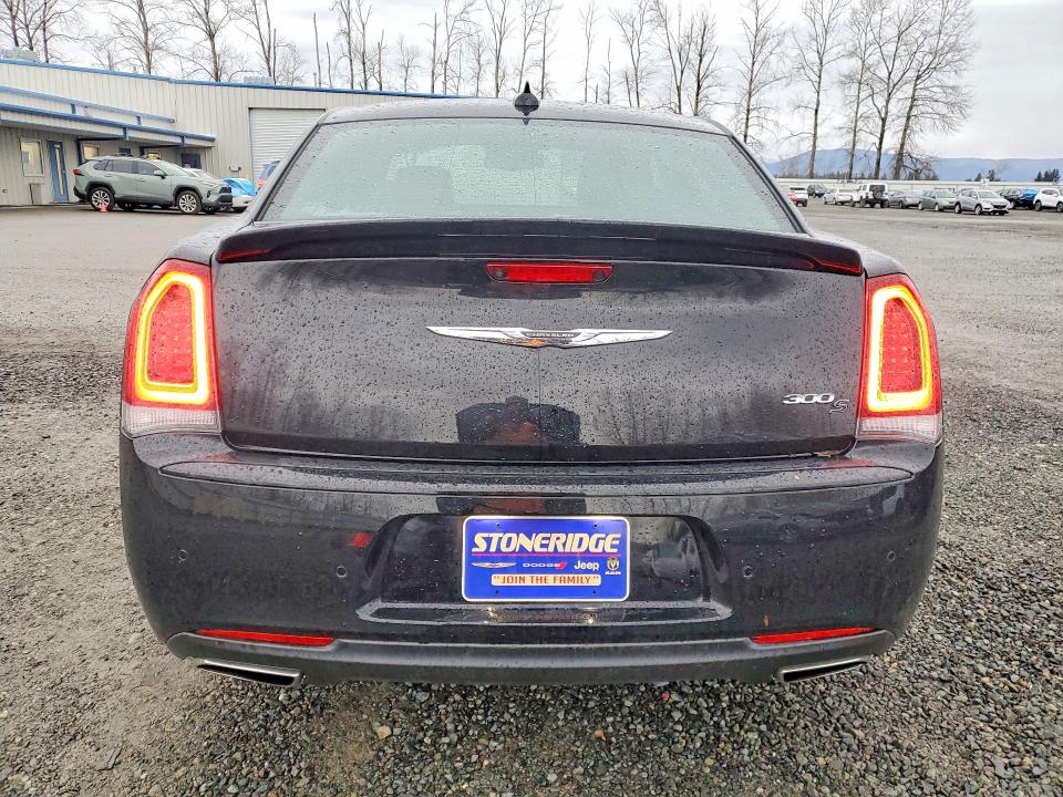 Photo 6 from auction – 2020 CHRYSLER 300 with VIN 2C3CCABG1LH128515