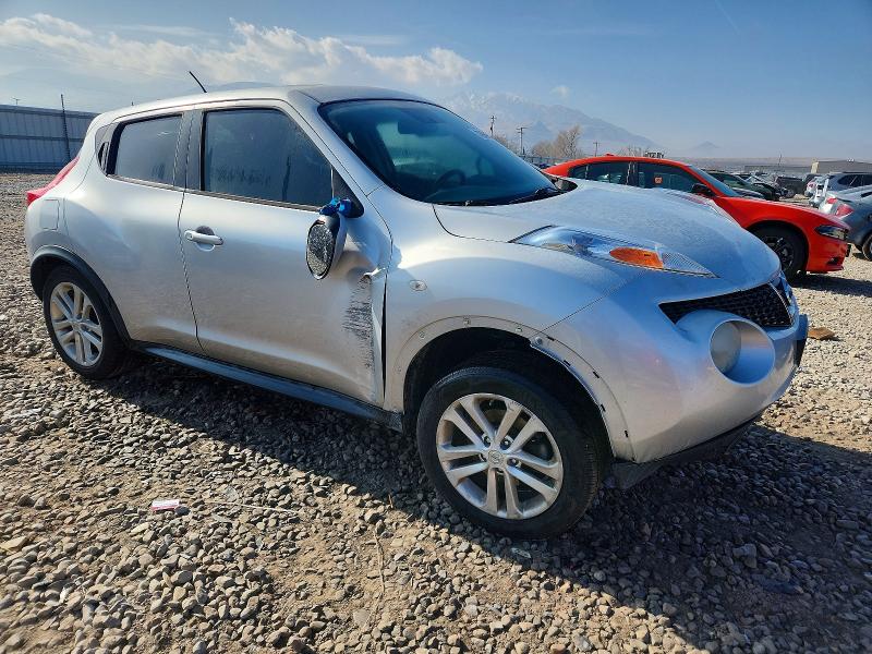 Photo 4 from auction – 2014 NISSAN JUKE S with VIN JN8AF5MR1ET454289