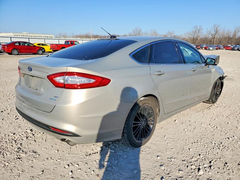 Photo 3 from auction – 2016 FORD FUSION with VIN 3FA6P0HD5GR105467