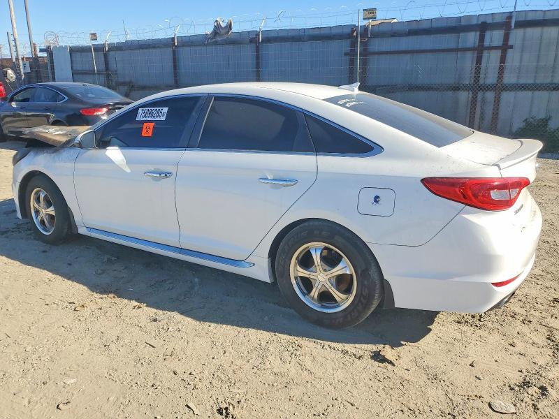 Photo 2 from auction – 2015 HYUNDAI SONATA SPO with VIN 5NPE34AF6FH179289
