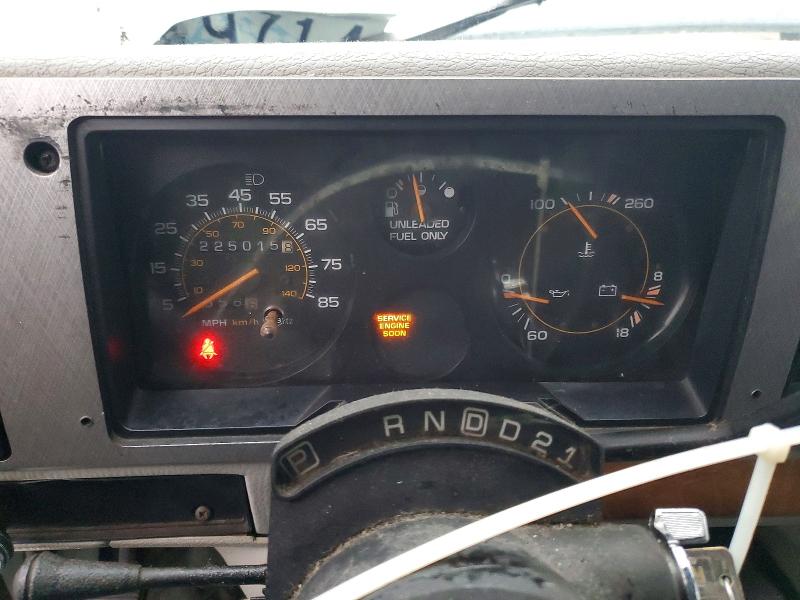 Photo 9 from auction – 1992 CHEV G20 with VIN 2GBEG25Z7N4127962