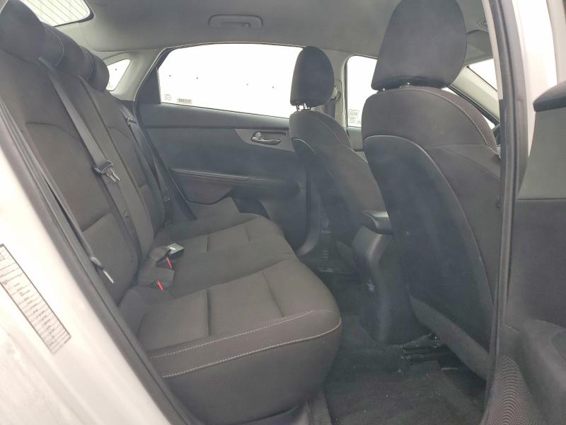 Photo 10 from auction – 2021 KIA FORTE FE with VIN 3KPF24AD0ME314841