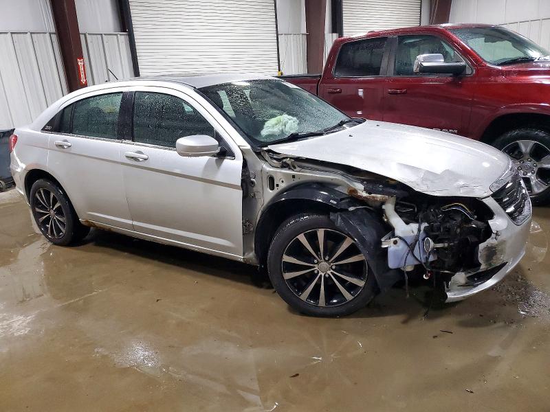 Photo 4 from auction – 2012 CHRYSLER 200 TOURIN with VIN 1C3CCBBGXCN283237