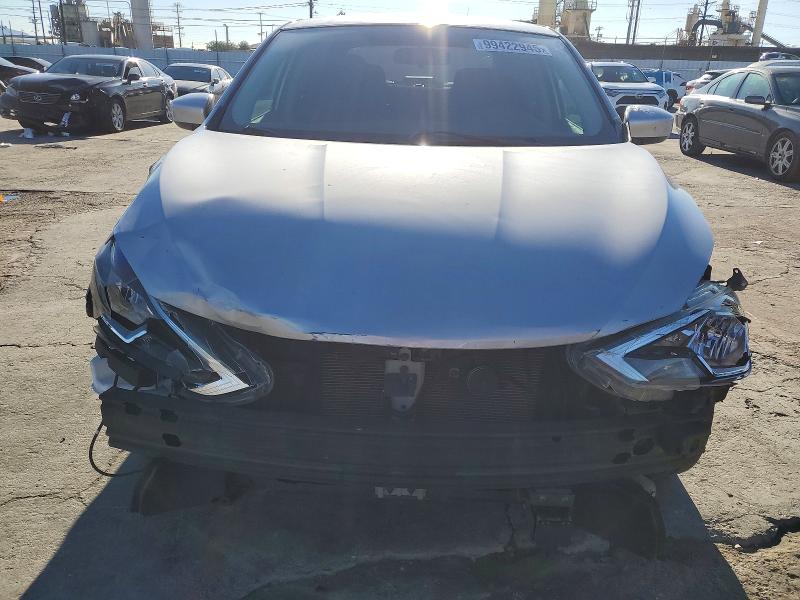 Photo 5 from auction – 2018 NISSAN SENTRA S with VIN 3N1AB7AP7JY318968