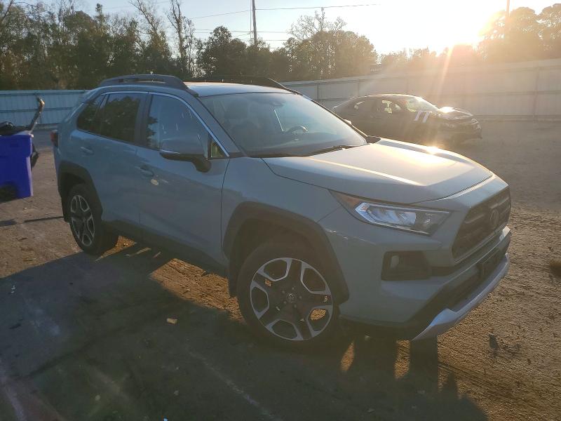 Photo 4 from auction – 2019 TOYOTA RAV4 ADVEN with VIN 2T3J1RFV5KC040552