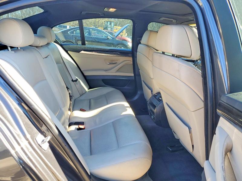 Photo 10 from auction – 2013 BMW 535 I with VIN WBAFR7C54DC820504