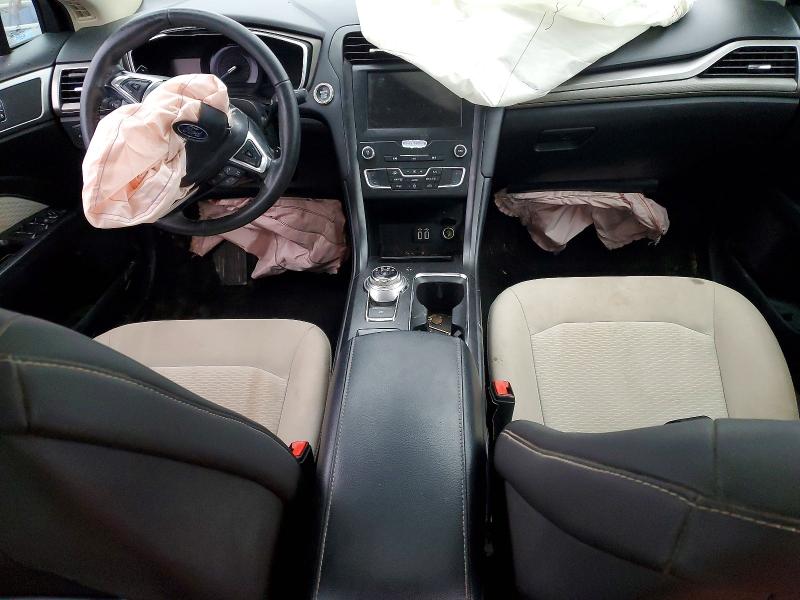 Photo 8 from auction – 2019 FORD FUSION SE with VIN 3FA6P0HD9KR281477
