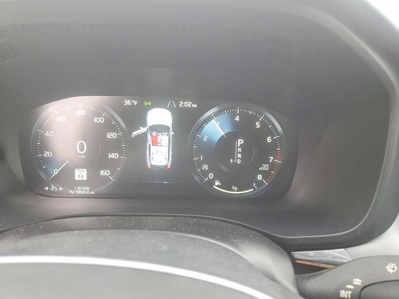 Photo 9 from auction – 2018 VOLVO XC60 with VIN LYV102RK7JB087386