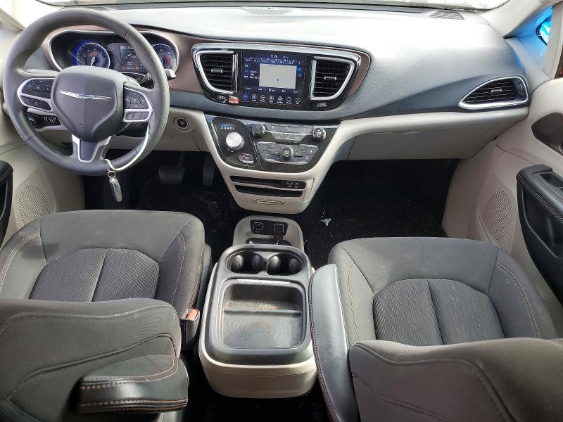 Photo 8 from auction – 2018 CHRYSLER PACIFICA T with VIN 2C4RC1FG9JR351540