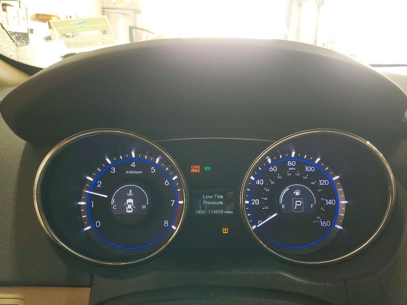 Photo 9 from auction – 2012 HYUNDAI SONATA with VIN 5NPEC4AC6CH358515