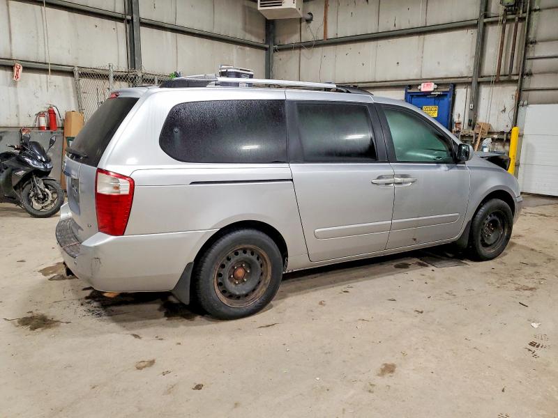 Photo 3 from auction – 2010 KIA SEDONA with VIN KNDMH4C35A6335499