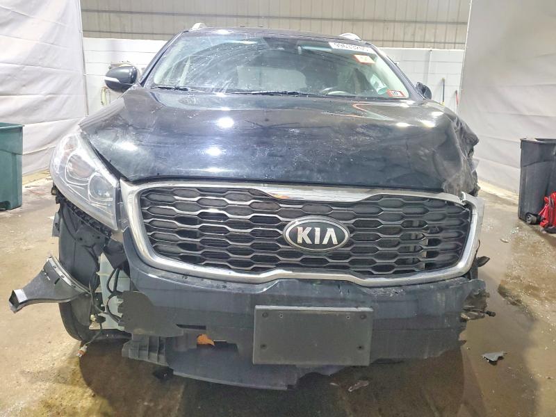 Photo 5 from auction – 2019 KIA SORENTO EX with VIN 5XYPHDA53KG564764