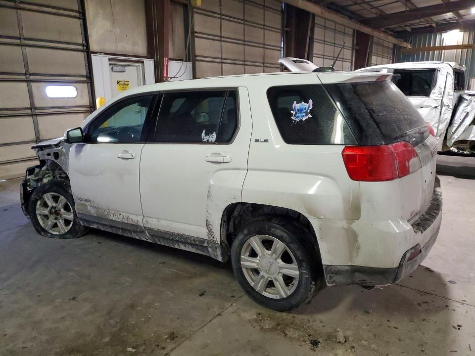 Photo 2 from auction – 2015 GMC TERRAIN SL with VIN 2GKALMEK0F6129180