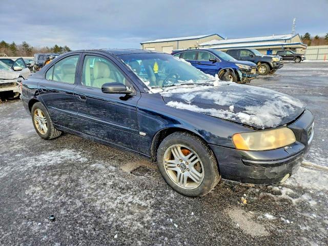 Photo 4 from auction – 2005 VOLVO S60 2.5T with VIN YV1RS592352485338